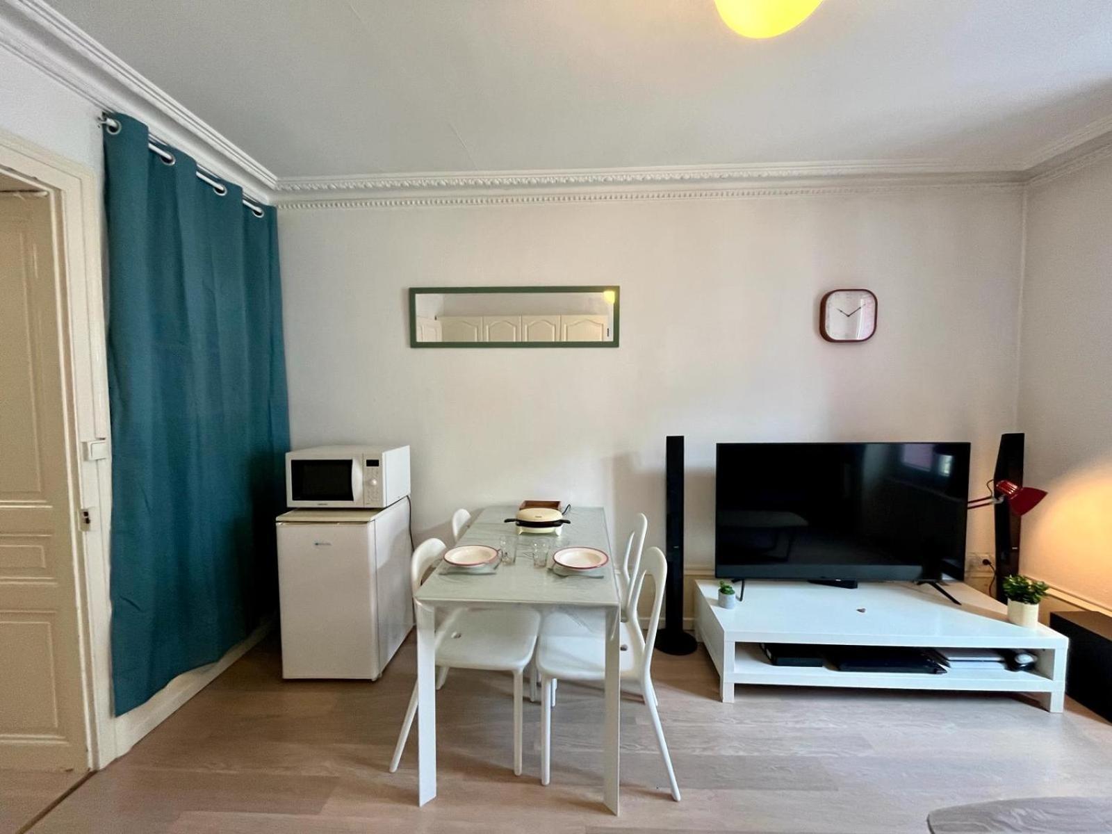 Joli Appartement Plein Centre Ville Жерарме Экстерьер фото